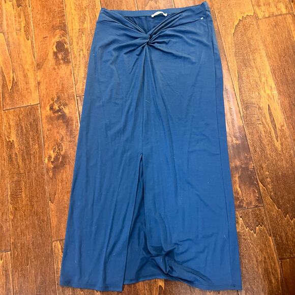 NWT REFORMATION Rylan Knit Two Piece Sleeveless Top Long Skirt Set Blue Size L - Picture 8 of 12